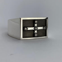 Load image into Gallery viewer, Eureka Flag Gents Ring, Silver with Diamonds